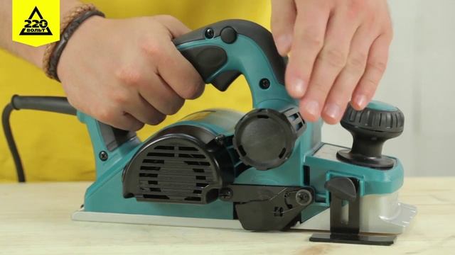 Обзор Рубанок MAKITA KP0810 смотреть онлайн