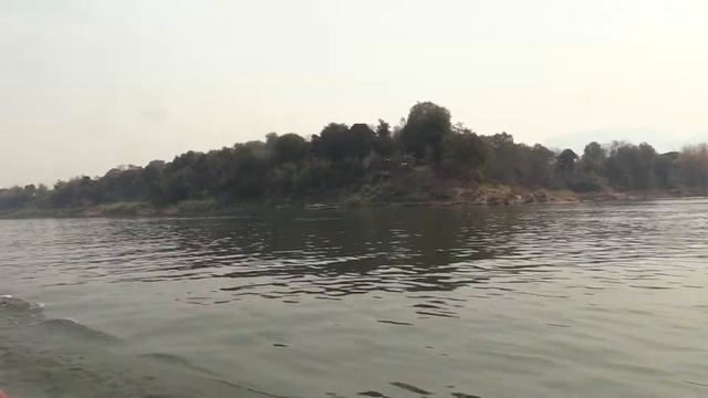 ЛАОС. КРУИЗ ПО РЕКЕ МЕКОНГ (Mekong River. Laos)