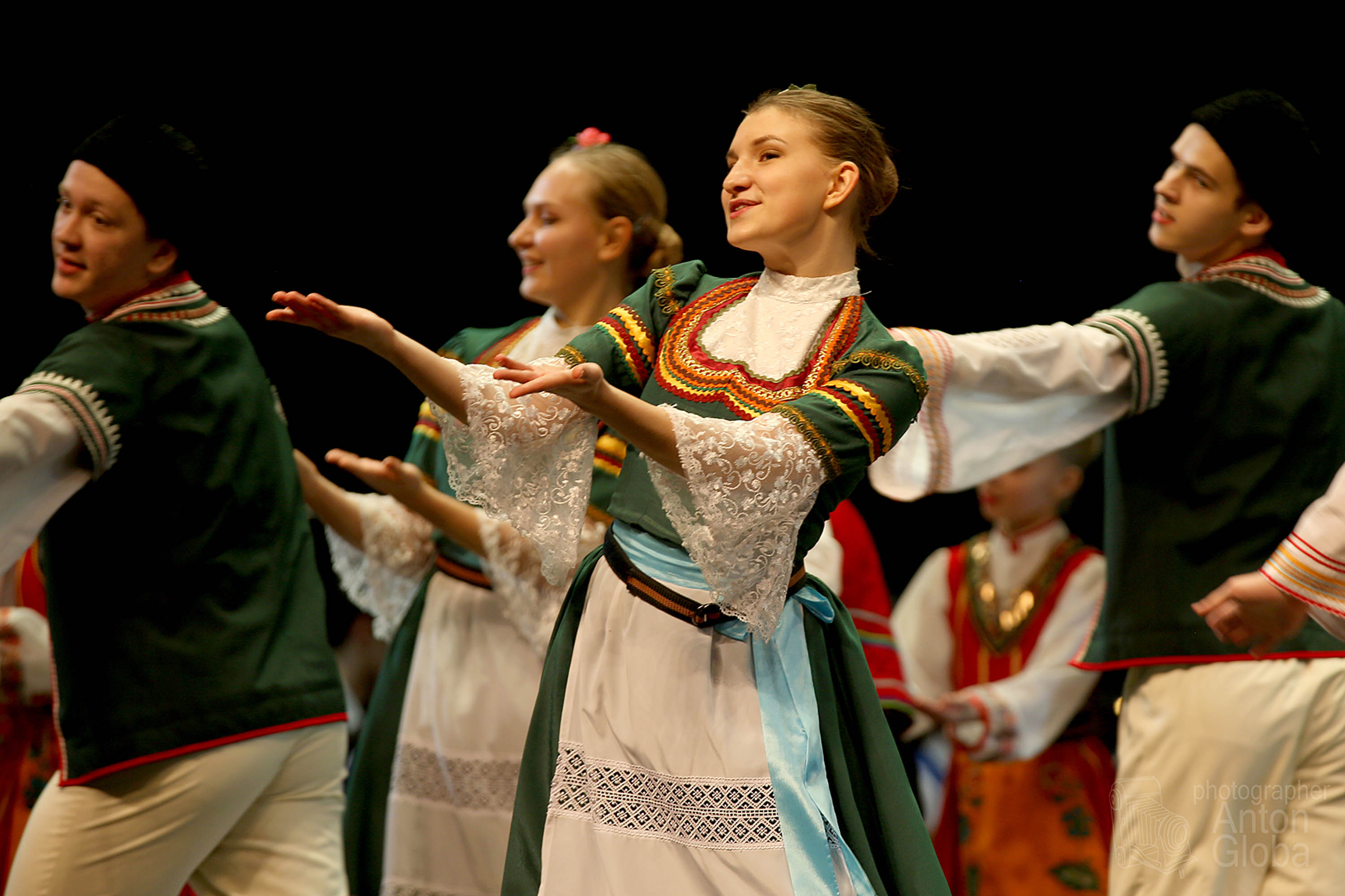 Сюита из болгарских танцев "Хоро", Ансамбль Локтева. Suite from Bulgarian dances "Horo", Lokteva Ens