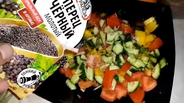 ГОТОВИМ БЫСТРЫЙ ВКУСНЫЙ САЛАТ ИЗ ОВОЩЕЙ смотреть онлайн