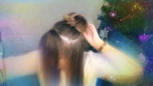 Быстрая вечерняя причёска на среднюю длину волос