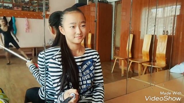 VLOG. Чем мы занимаемся перед танцами?? смотреть онлайн