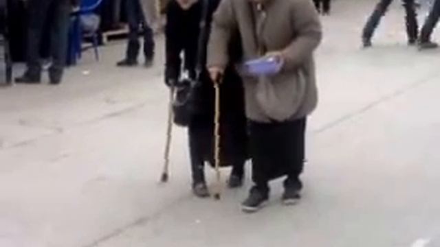 Поют про Страшный суд смотреть онлайн