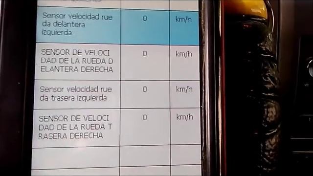 FORD LOBO 2010 DTC  C1145 PROBLEMAS CON ABS смотреть онлайн