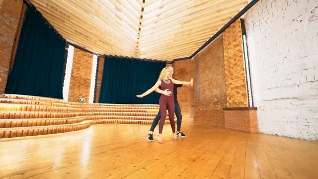 In Dancing Studio - Bachata Sensual смотреть онлайн