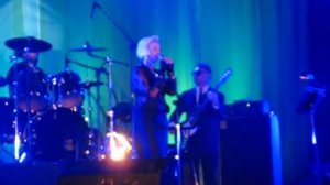 Лайма Вайкуле - "Смотрите, женщина идет"