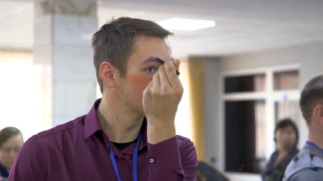 Первая в Забайкалье Школа Дедов Морозов и Снегурочек собрала более 100 учеников