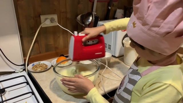 Апельсиновый пирог, дети съедают  в один миг!