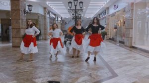 Bachata Dominicana Footwork Choreo - Bachata Heightz - Cancion del Bachatero Antonio Banderas