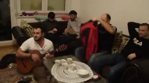 Чеченская гитара Австрия