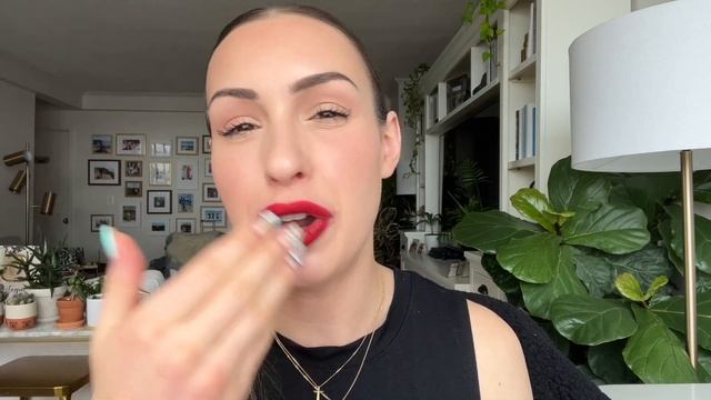 TOM FORD LIQUID LIP LUXE MATTE?WORTH IT?? SWATCHES & REVIEW | DEVOTED, SECRET RENDEZVOUS, TEMPTRESS
