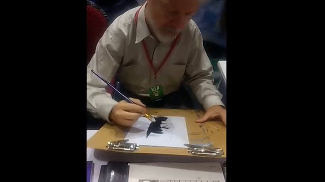 Scott Hampton live sketches Batman | Comic Con Bangalore 2017 смотреть онлайн