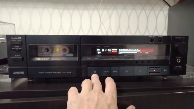 Lo-D/Hitachi D-X8 кассетная дека 3-hed реверс смотреть онлайн
