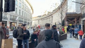 London Walk ?? Oxford Circus, Regent Street to Piccadilly Circus | Central London Walking Tour