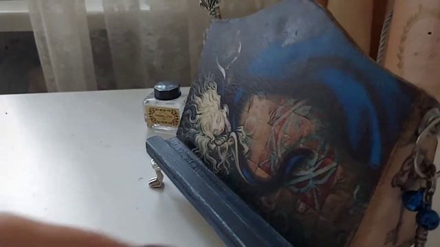 Спящая красавица - подставка под смартфон смотреть онлайн