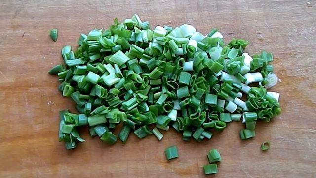 Любимые Оладьи с зеленым луком и крабовыми палочками. Ну очень вкусно!