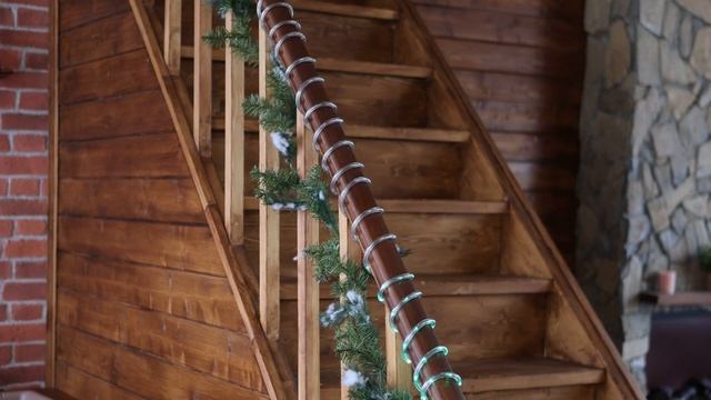 НОВОГОДНЕЕ ОСВЕЩЕНИЕ Гирлянда ULD-D50 8M/С08 IP44 GREEN смотреть онлайн