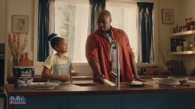 Save Water with Finish Quantum Ultimate смотреть онлайн