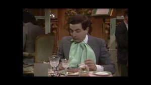 мистер бин и невкусная еда в ресторане часть 1.