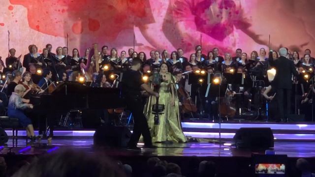 Хибла Герзмава, Александра Пахмутова, Владимир Спиваков - Нежность (юбилей Хиблы Герзмава в Кремле) смотреть онлайн