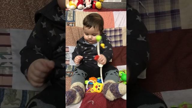 младенец  улыбаются / Радостный ребенок ( LUKA ) funny baby