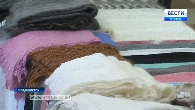 Павловопосадские платки во  Владивостоке