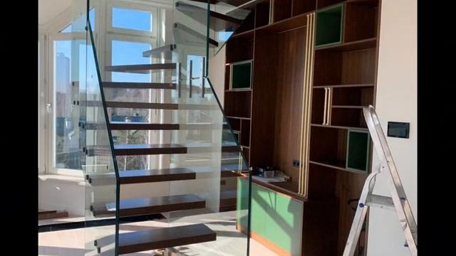 Стеклянная лестница СтаирсПром смотреть онлайн