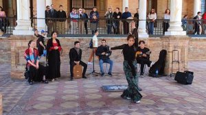 Flamenco en la Plaza de España, Sevilla, 21 de abril de 2022 / 4K