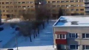 Съездил на 9 этаж на ужасном лифте