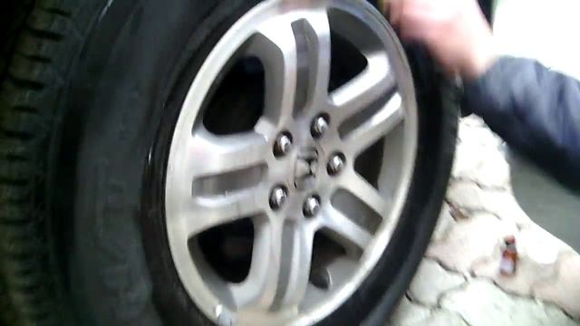 Как очернить колесо смотреть онлайн