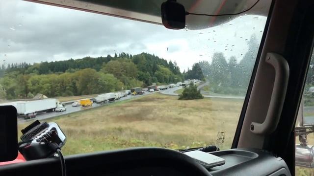 Поездка в соседний штат Дальнобой США смотреть онлайн