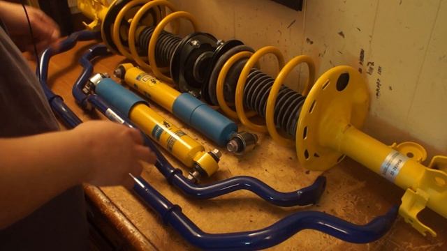 Bilstein B6's & Cusco Sway Bars for the RAV4 смотреть онлайн