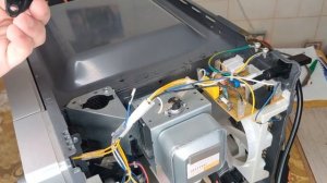 Замена лампочки в микроволновке Redmond RM-2001