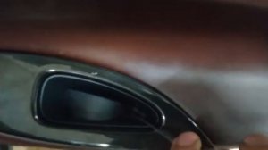 Снять обшивку задней двери на Infiniti qx50