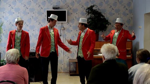 Кавалеры социальный центр Переславль Человек из дома вышел смотреть онлайн