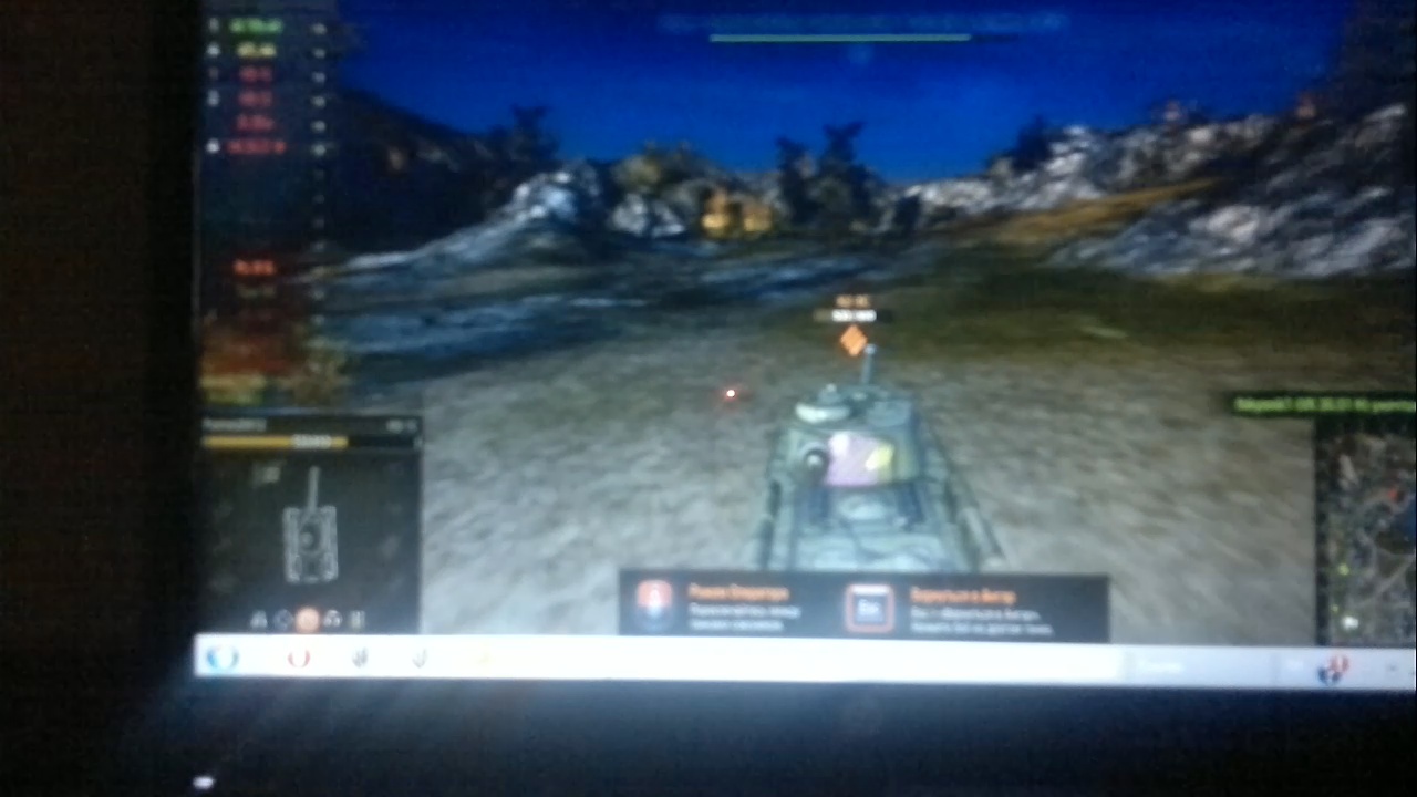 Играю в World of Tanks на ноутбуке смотреть онлайн