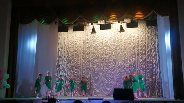 танец "Гномы" от ансамбля Калейдоскоп смотреть онлайн