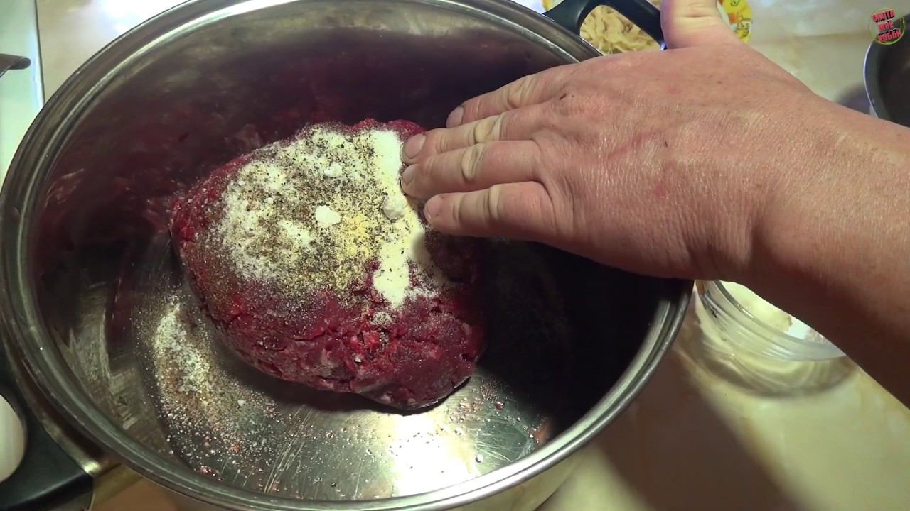 Колбаса из бобра домашняя! В Коптильне ДымДымыч с моей доработкой. смотреть онлайн