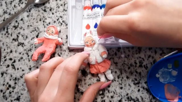 Ватная елочная игрушка своими руками / Зайчики из ваты. смотреть онлайн