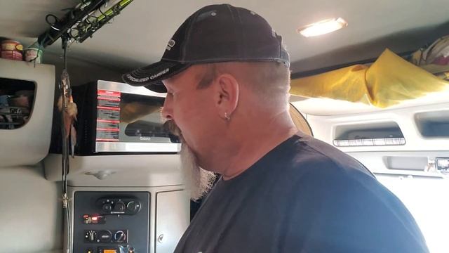 GALANZ MICROWAVE + AIR FRYER + CONVECTION OVEN .... CAN YOU MAKE A NICE GRILL CHEESE SANDWICH ?? смотреть онлайн