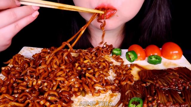 ASMR BLACK BEAN NOODLES ENOKI MUSHROOMS Mukbang Eating sounds