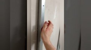 Парящая панель с подсветкой под телевизор