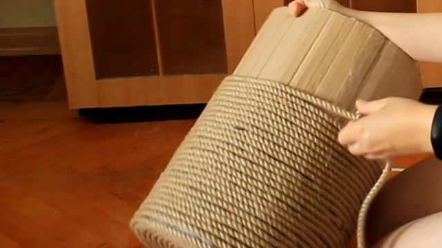 Декор для дома своими руками/ Корзина для белья своими руками смотреть онлайн