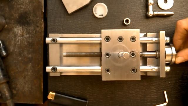 Самодельный мини токарный станок (часть 2. Суппорт) смотреть онлайн