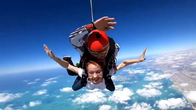 SKYDIVE DUBAI PALM | MARIYABISS  2020