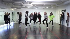 이달의 소녀 (LOONA) - Butterfly Dance Practice (Mirrored)