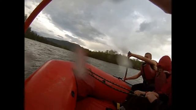 Спуск по реке Белая смотреть онлайн