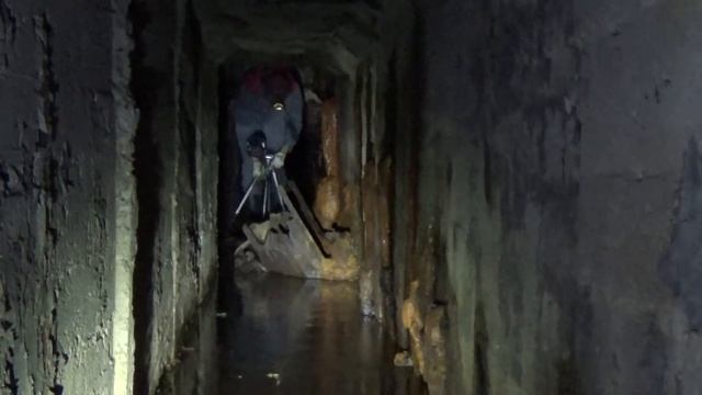 Подземная Москва | Диггеры UnderWorld в дренажно-штольневой системе смотреть онлайн