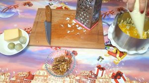 Самый нежный салат с курицей, ананасами и грецким орехом