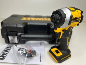 Гайковерт DeWalt DCF850NT в кейсе. Оригинал